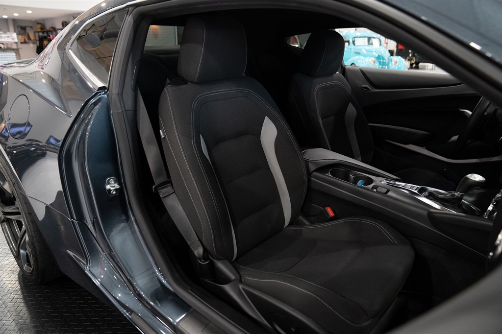 2022 Chevrolet Camaro 55