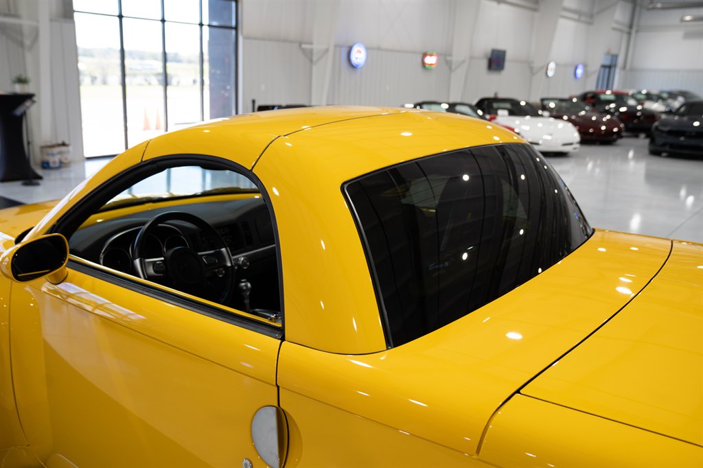 2004 Chevrolet SSR 17
