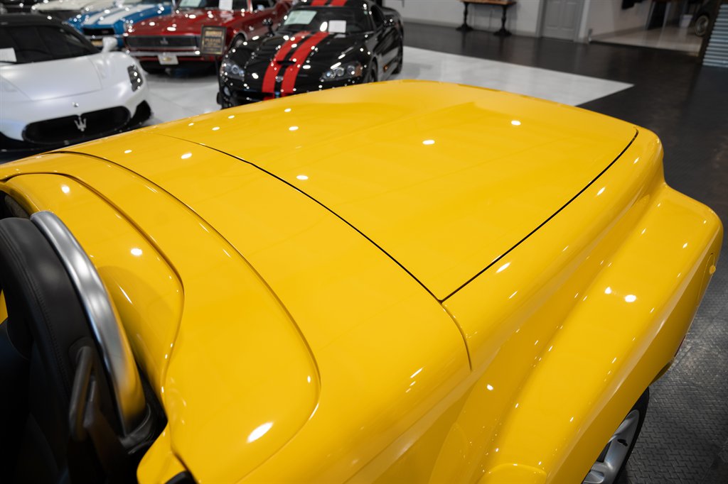 2004 Chevrolet SSR 33
