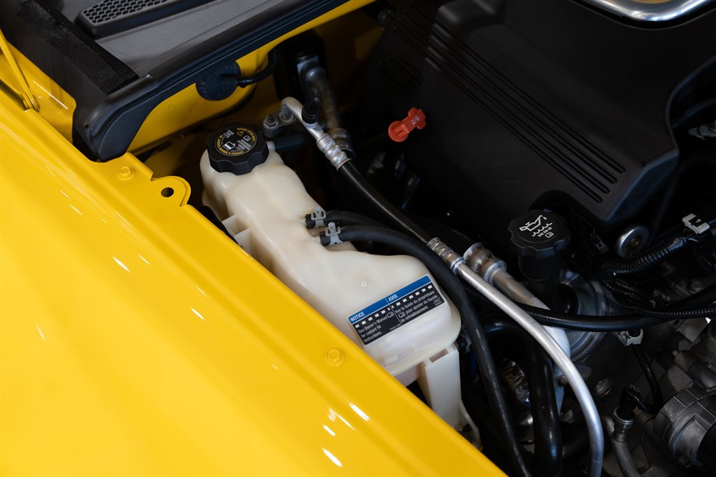 2004 Chevrolet SSR 76