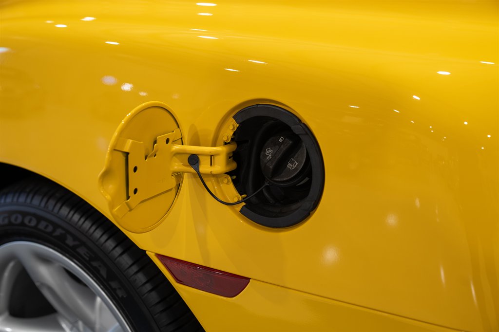 2004 Chevrolet SSR 34