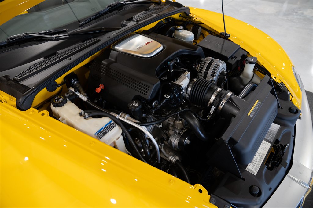 2004 Chevrolet SSR 74