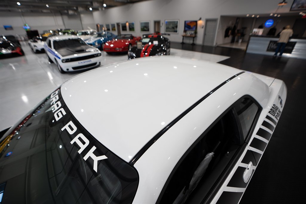 2015 Dodge Challenger Drag PAK 27