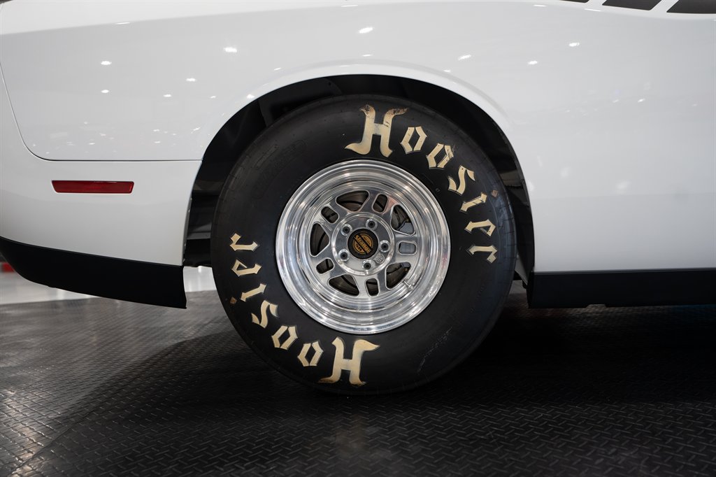 2015 Dodge Challenger Drag PAK 36