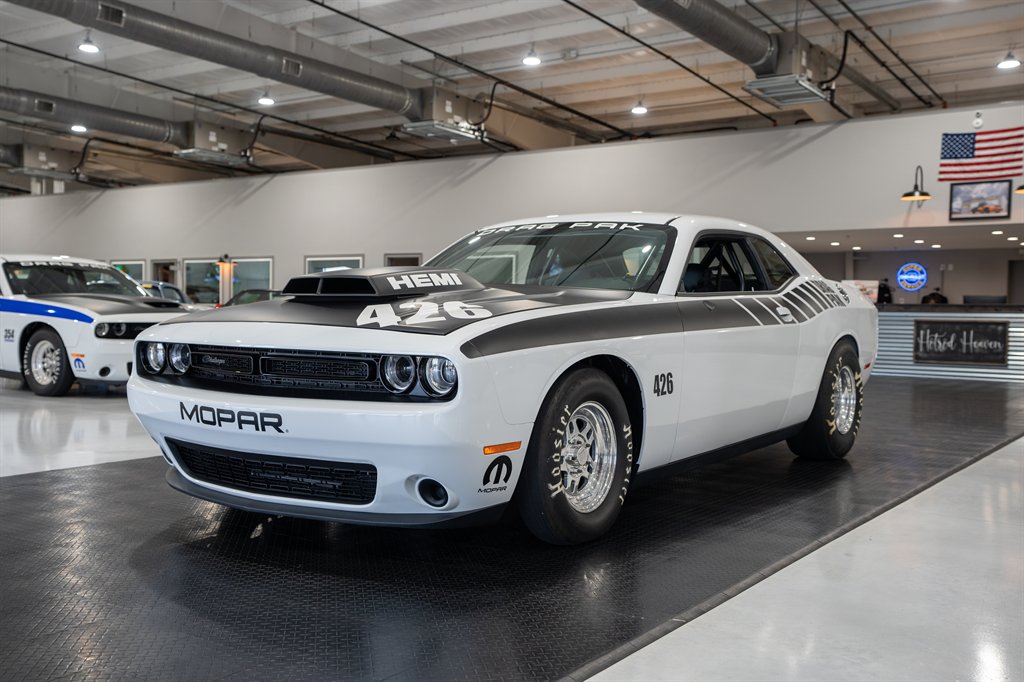 2015 Dodge Challenger Drag PAK 1