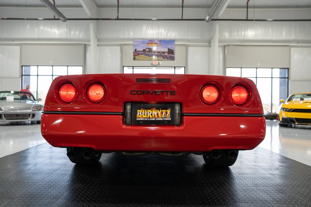 1989 Chevrolet Corvette 32