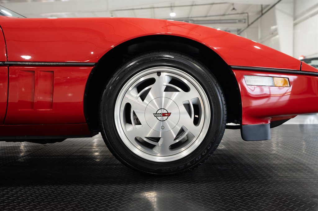 1989 Chevrolet Corvette 35