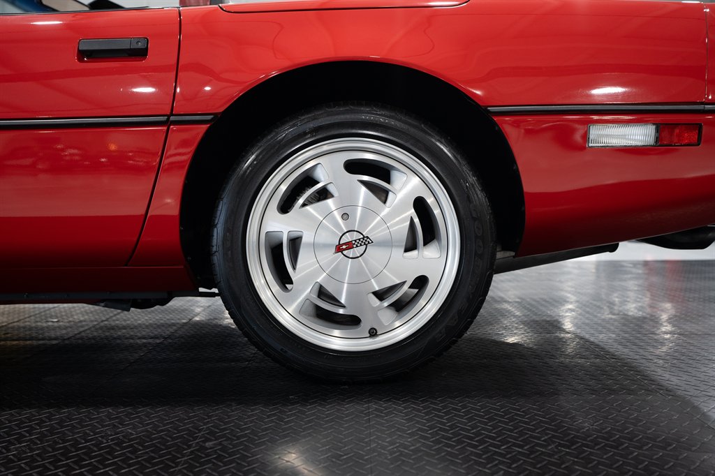 1989 Chevrolet Corvette 38