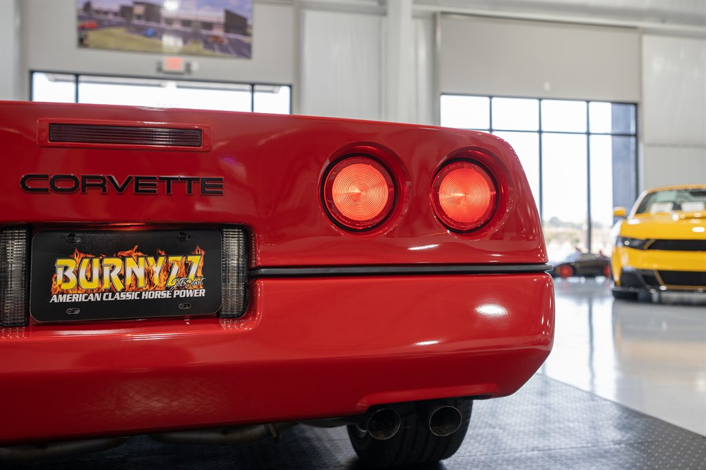 1989 Chevrolet Corvette 33