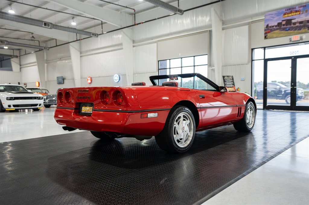 1989 Chevrolet Corvette 12
