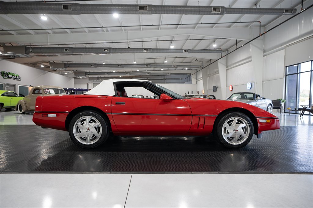 1989 Chevrolet Corvette 28