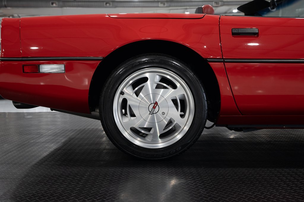 1989 Chevrolet Corvette 36
