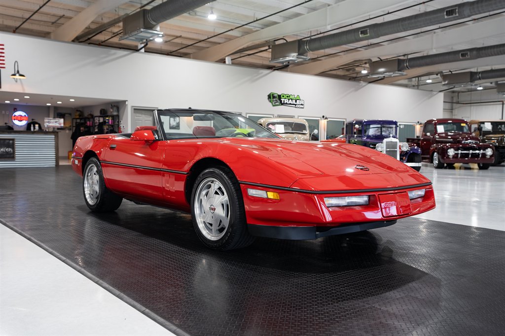 1989 Chevrolet Corvette 3
