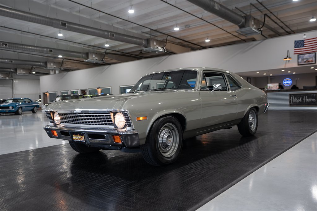 1972 Chevrolet Nova 4