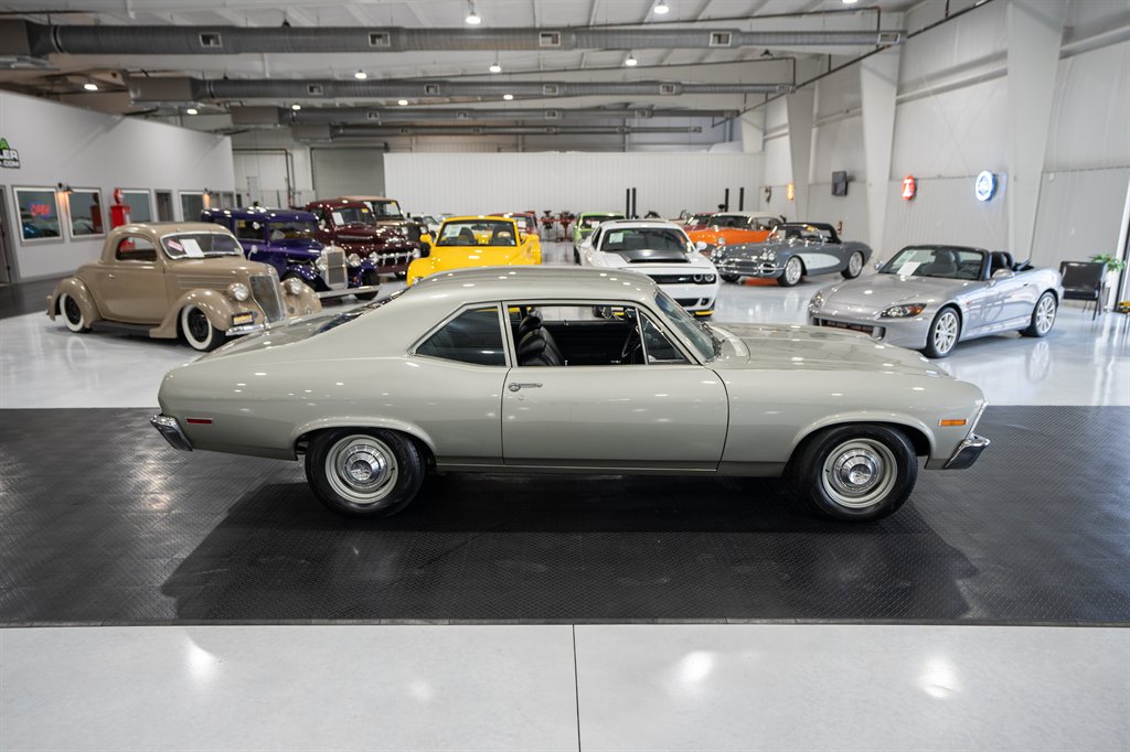1972 Chevrolet Nova 26