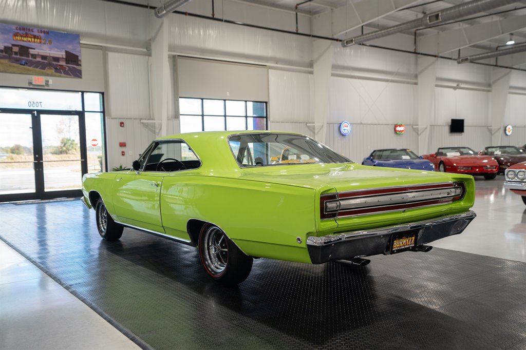 1968 Plymouth Road Runner 12