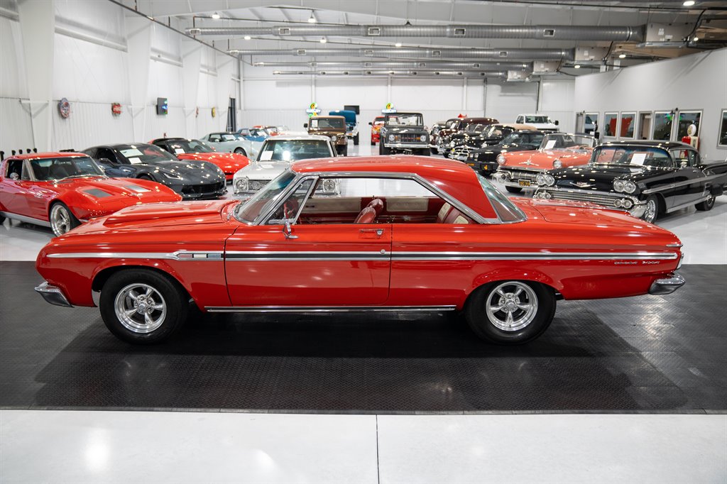 1964 Plymouth Sport Fury 4