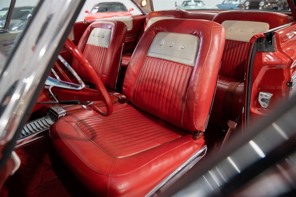 1964 Plymouth Sport Fury 38