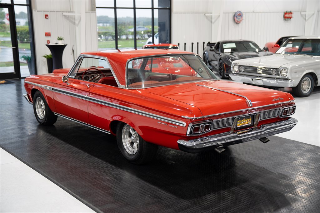 1964 Plymouth Sport Fury 6