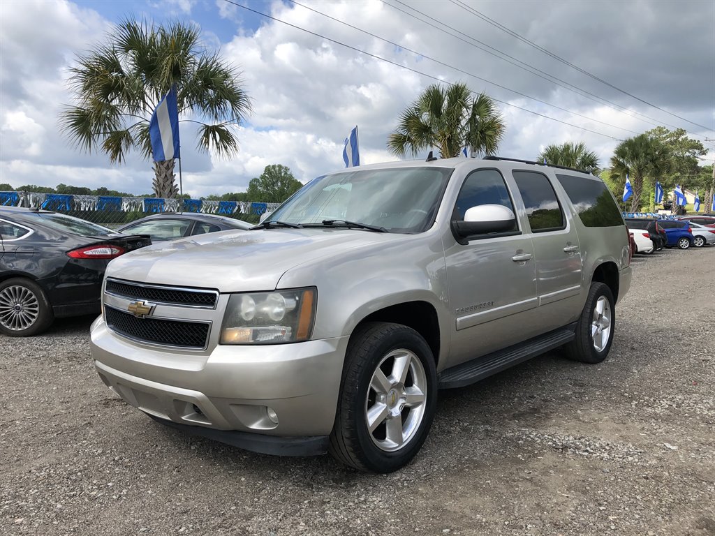 Elegant 2007 Chevrolet Suburban 1500 Ls Photos