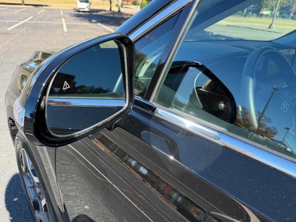 2022 Hyundai Santa Fe Limited photo 4