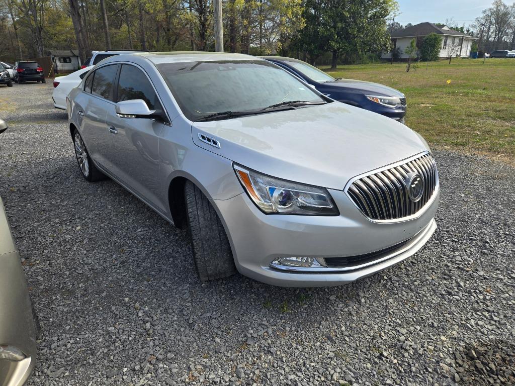 2014 Buick LaCrosse Touring photo 2