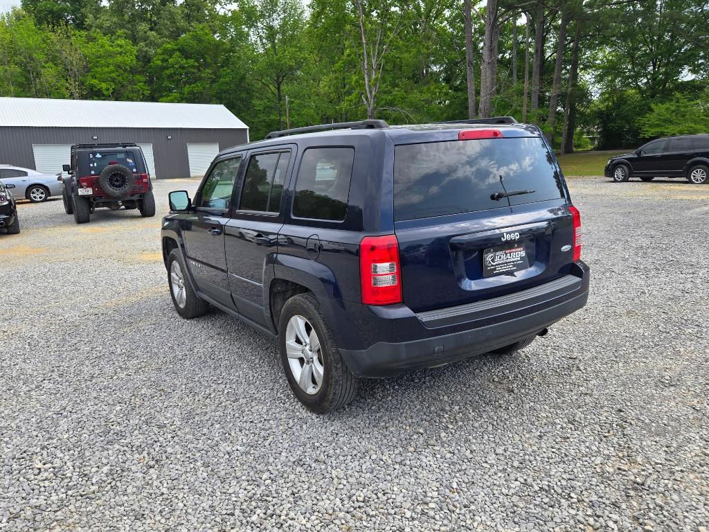 2012 Jeep Patriot Latitude photo 4