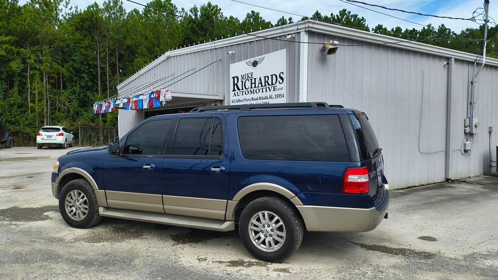 2012 Ford Expedition EL photo 4