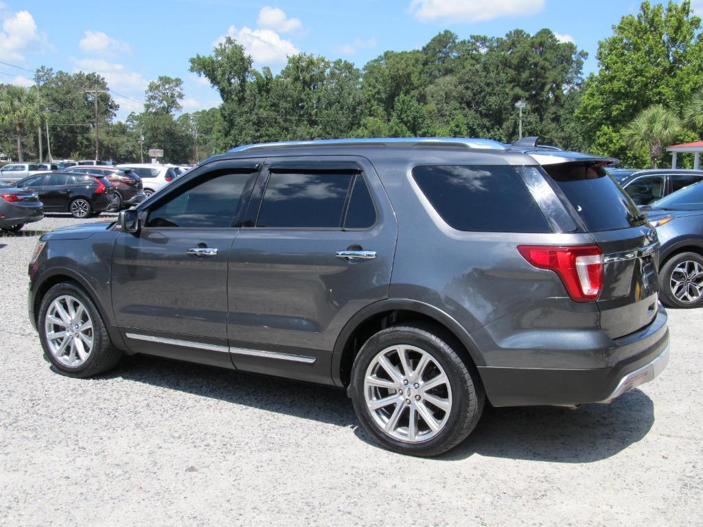 2017 Ford Explorer Limited - 3