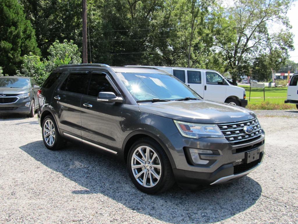 2017 Ford Explorer Limited - 7