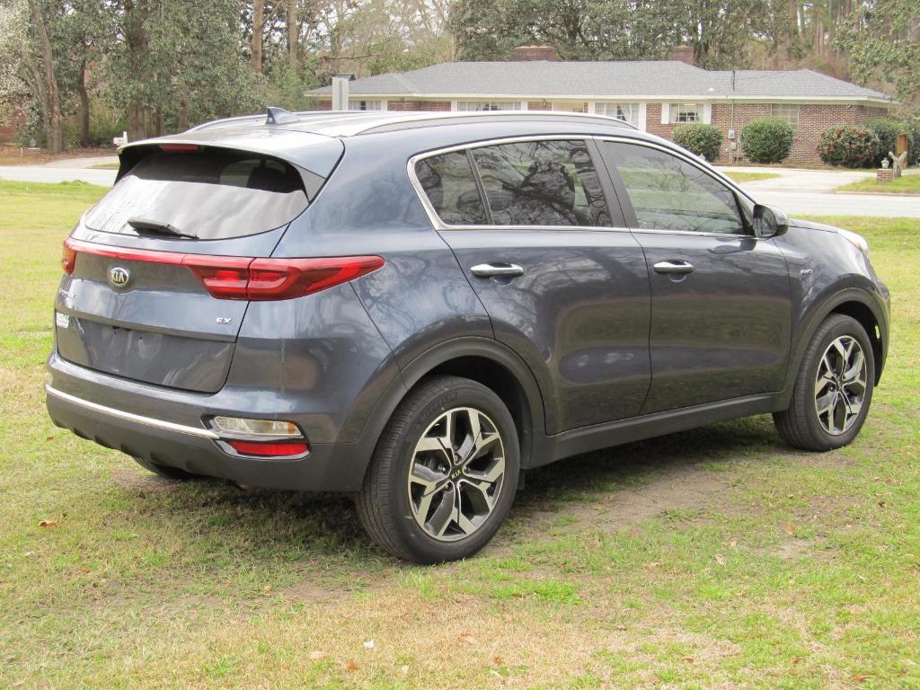 2021 Kia Sportage EX - 5