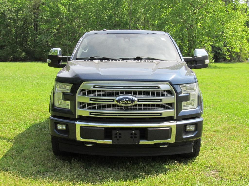 2017 Ford F150 Platinum - 8
