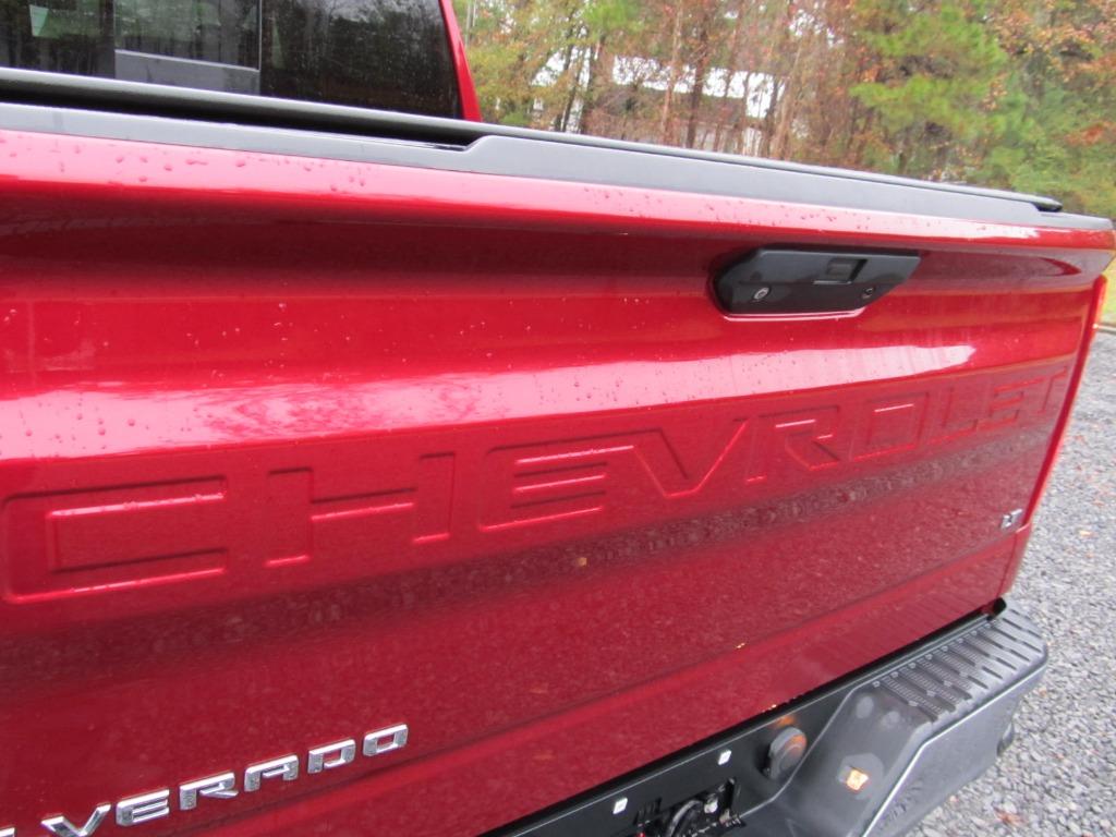 2019 Chevrolet Silverado 1500 LT - 11