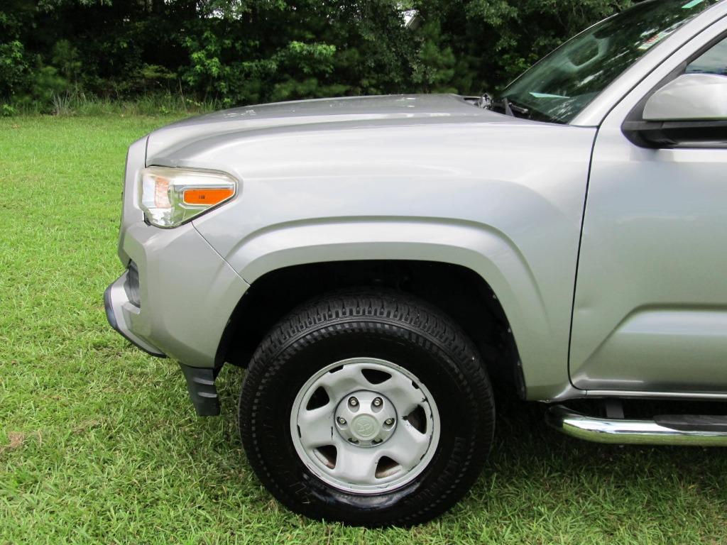 2018 Toyota Tacoma SR - 9