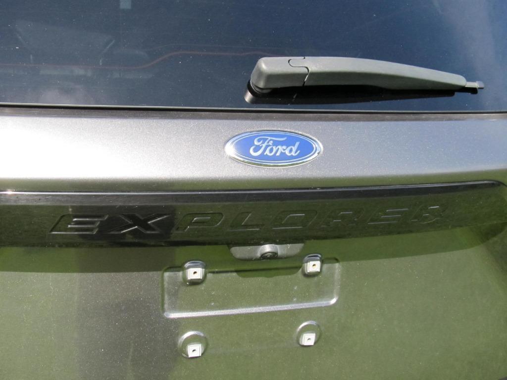 2020 Ford Explorer ST - 10