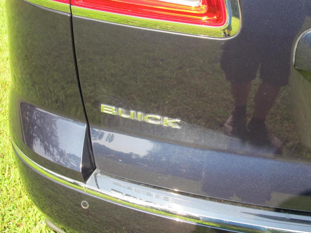 2015 Buick Enclave Leather - 11