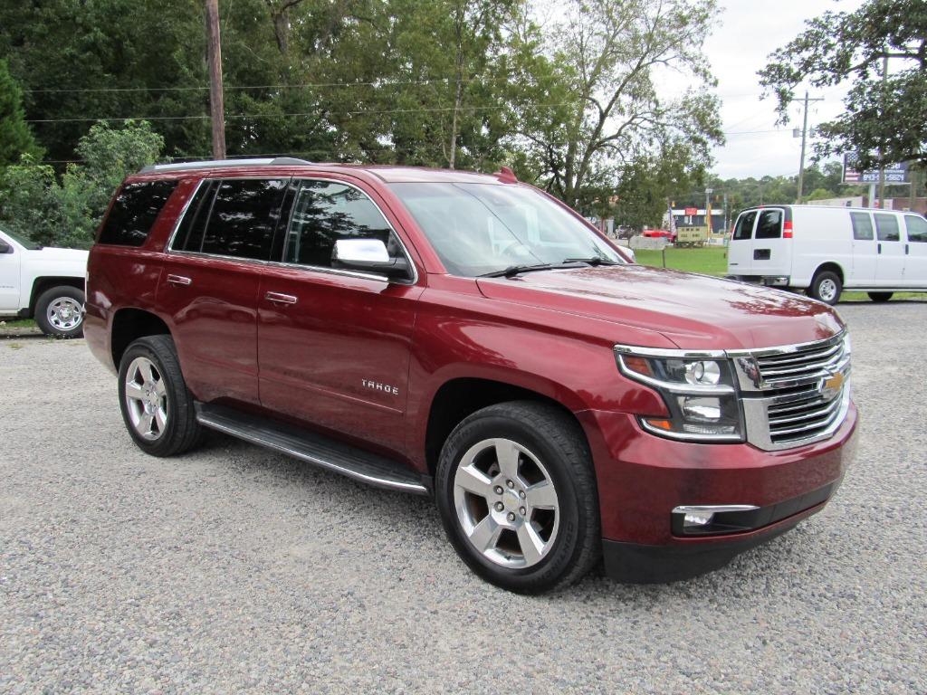 2017 Chevrolet Tahoe Premier - 7