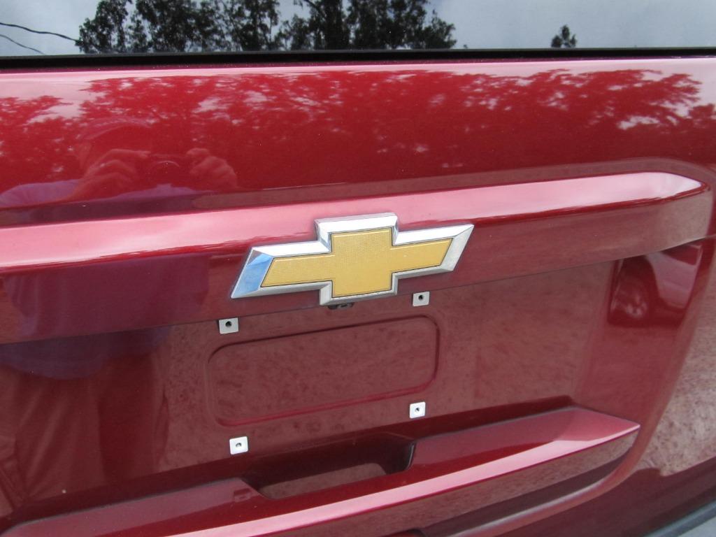 2017 Chevrolet Tahoe Premier - 11