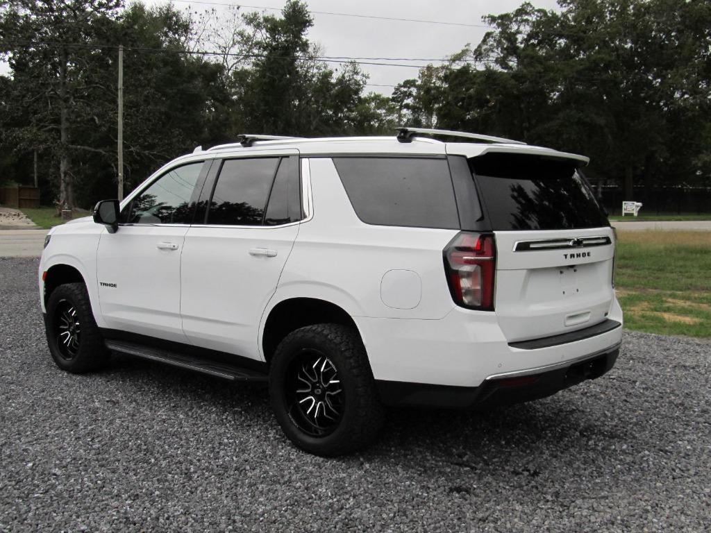 2022 Chevrolet Tahoe LT - 3