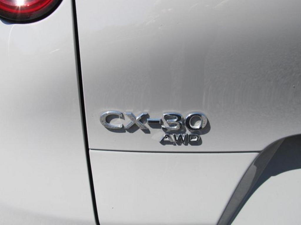 2025 Mazda CX-30 2.5 S Preferred Package - 11