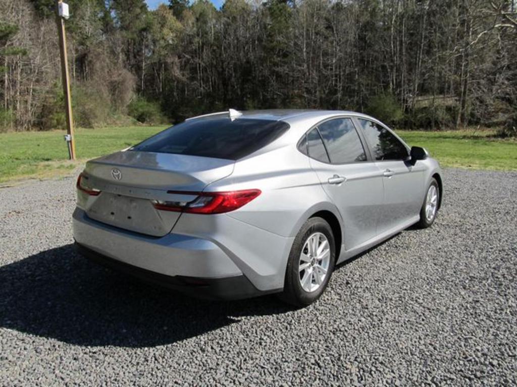 2025 Toyota Camry LE - 5