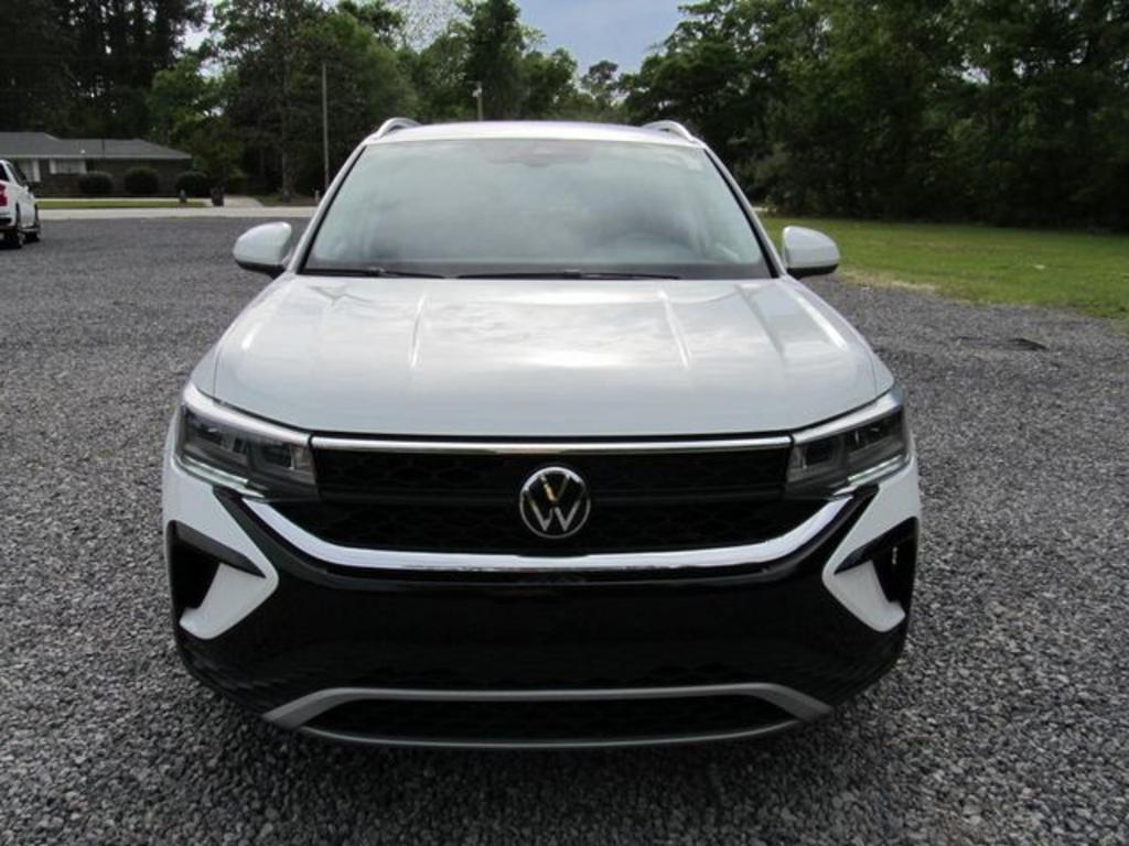 2023 Volkswagen Taos 1.5T SE - 8