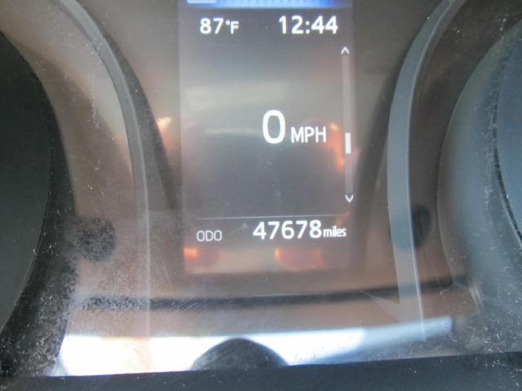 2024 Toyota Camry SE Silver at Genesis of Cottageville