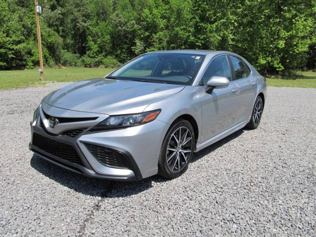 2024 Toyota Camry SE Silver at Genesis of Cottageville