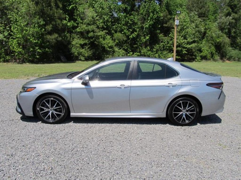 2024 Toyota Camry SE Silver at Genesis of Cottageville