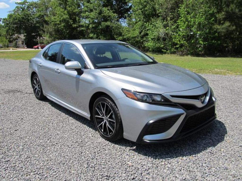 2024 Toyota Camry SE Silver at Genesis of Cottageville