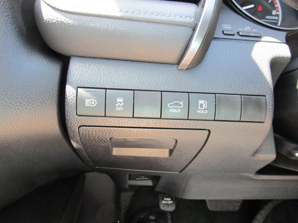 2024 Toyota Camry SE Silver at Genesis of Cottageville