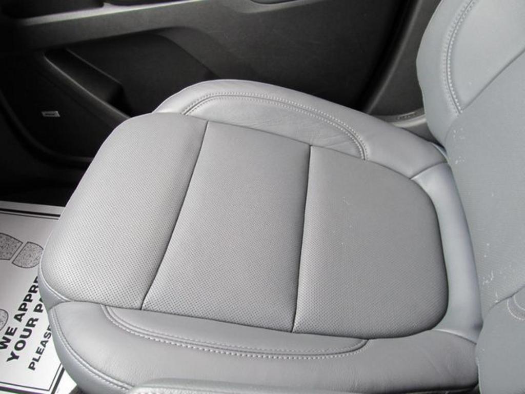 2019 Chevrolet Traverse Premier Red at Little Bear Car Company