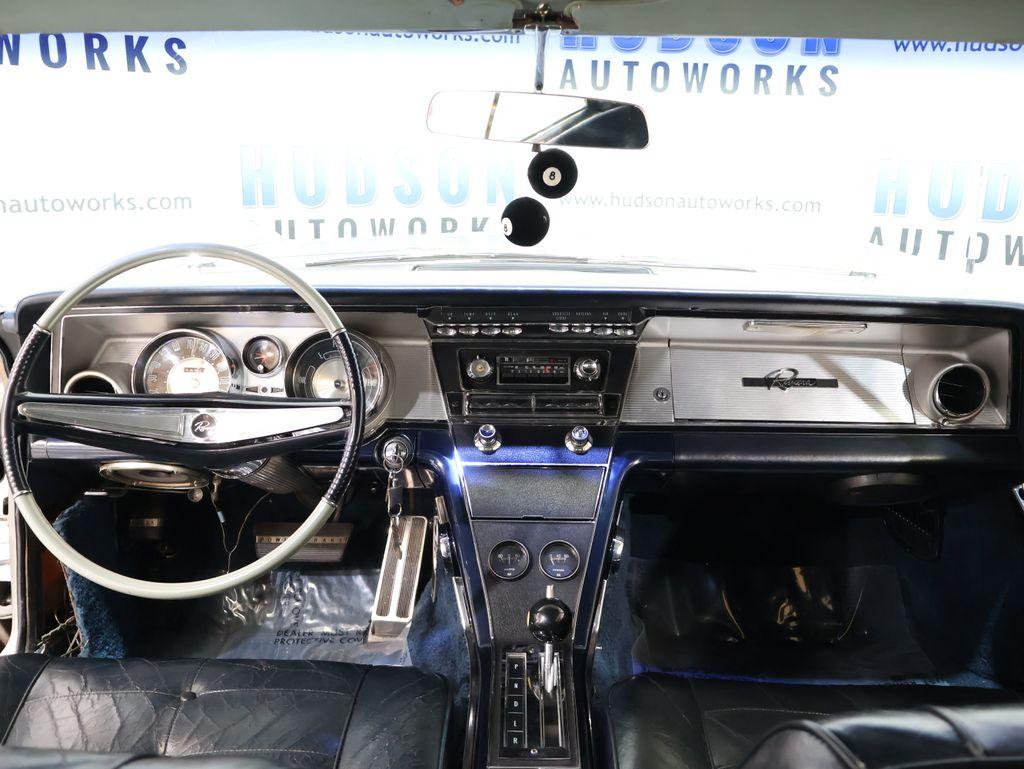 BuickRiviera25