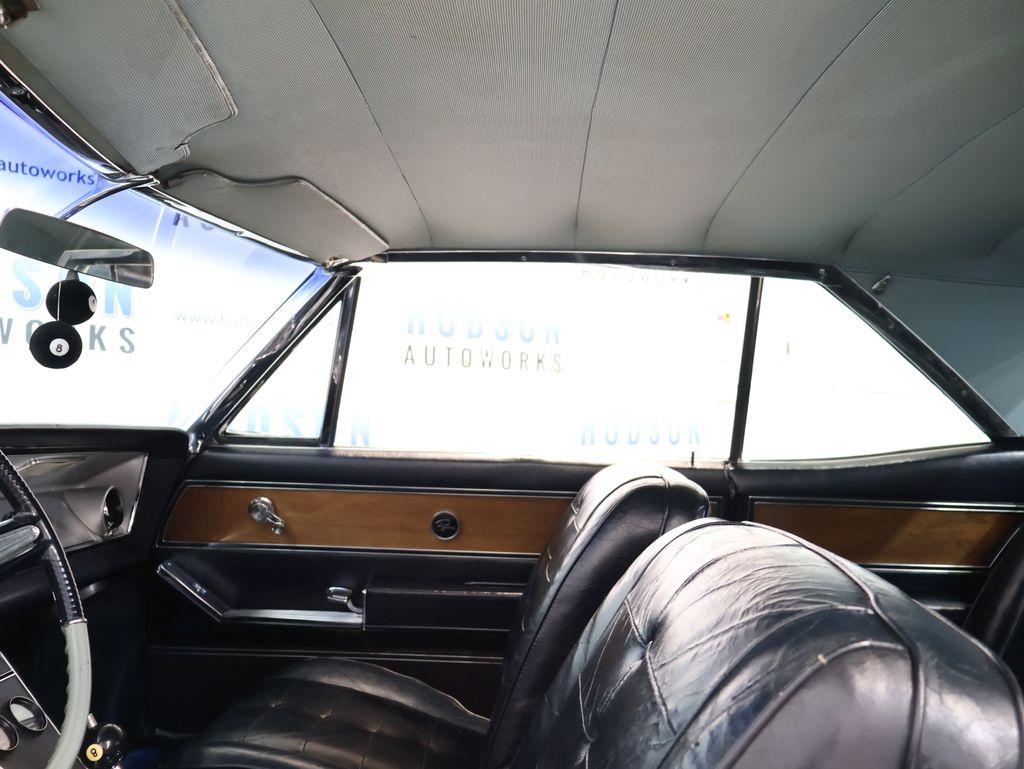 BuickRiviera24